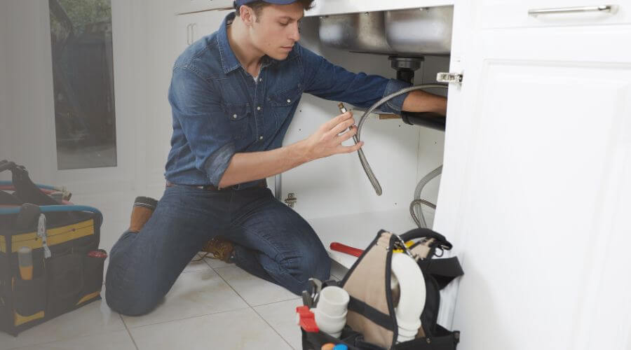 Local water heater installation in Lillian, TX